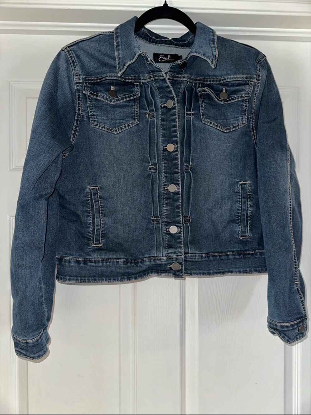Earl Jeans Vintage Medium Blue Denim Trucker Jacket
